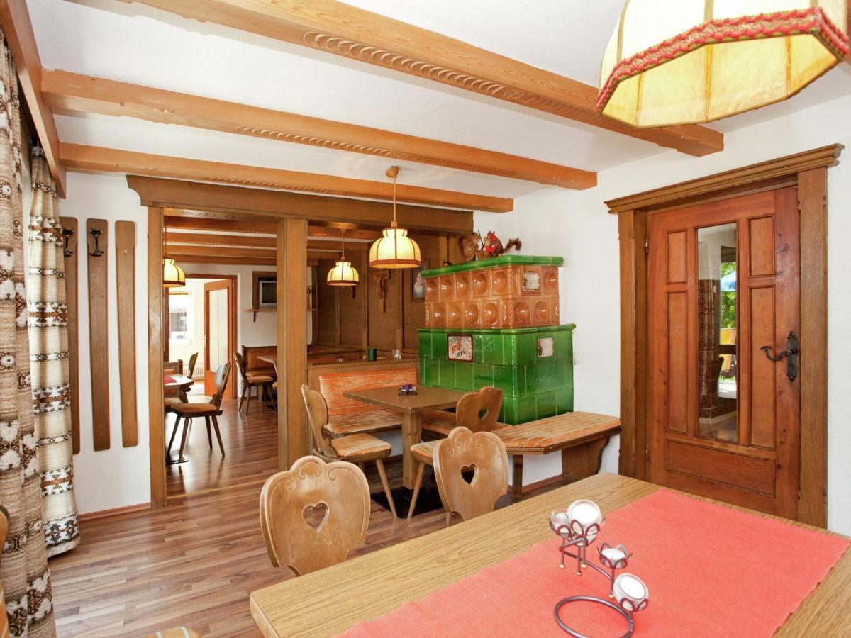 Spacious Holiday Home In Wenns Near Ski Area Exterior foto